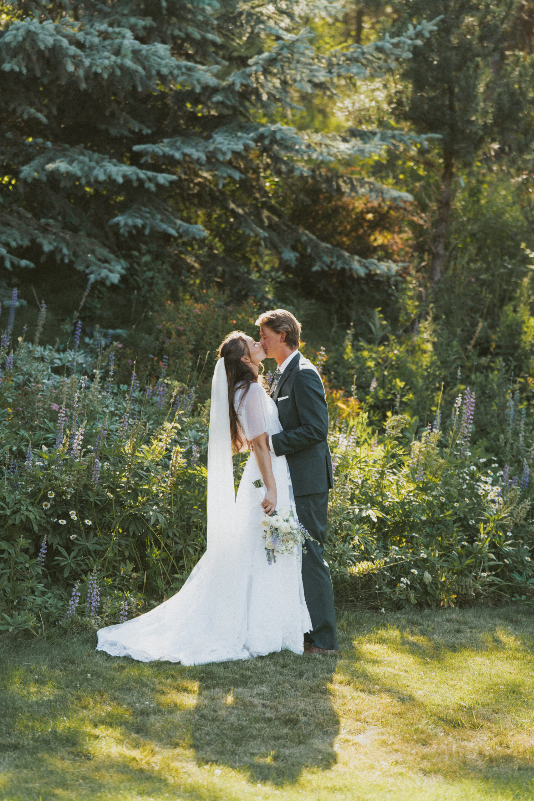 Sixty Chapel wedding photographer